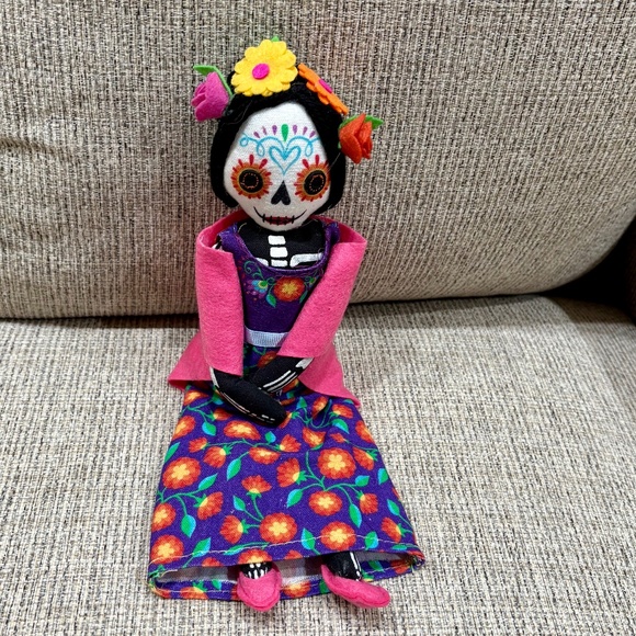 Day of the Dead Catrina Doll - Picture 2 of 8